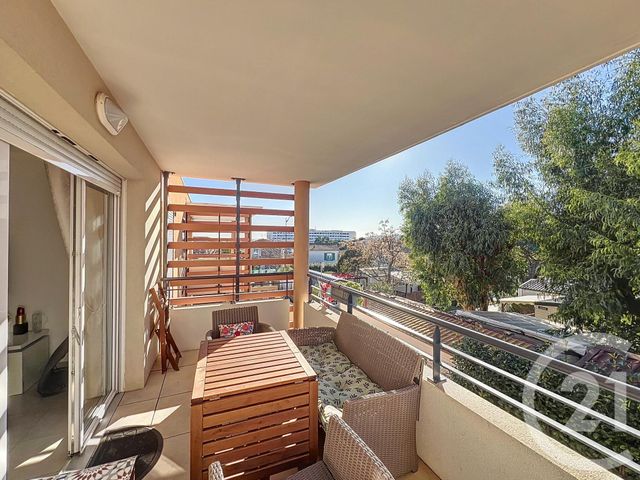 Appartement T2 à vendre - 2 pièces - 39,23 m2 - Frejus - 83 - PROVENCE-ALPES-COTE-D-AZUR