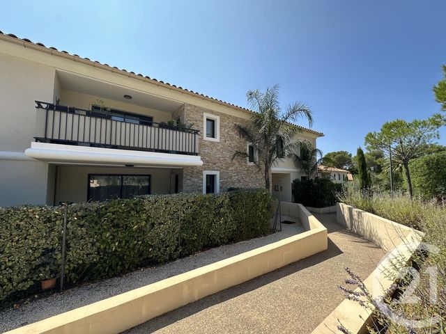 Appartement T3 à vendre - 3 pièces - 74,89 m2 - St Raphael - 83 - PROVENCE-ALPES-COTE-D-AZUR