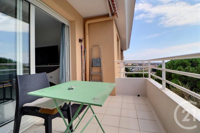 Appartement T2 à vendre - 2 pièces - 36,47 m2 - Frejus - 83 - PROVENCE-ALPES-COTE-D-AZUR