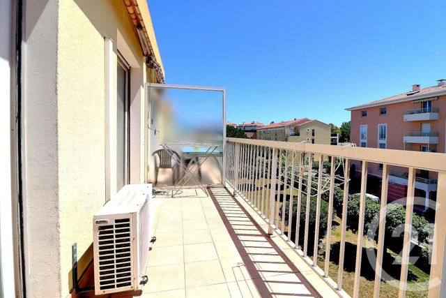 Appartement Studio à vendre - 1 pièce - 23,50 m2 - Frejus - 83 - PROVENCE-ALPES-COTE-D-AZUR