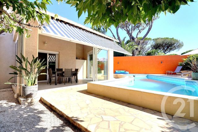 Maison à vendre - 4 pièces - 100 m2 - Frejus - 83 - PROVENCE-ALPES-COTE-D-AZUR