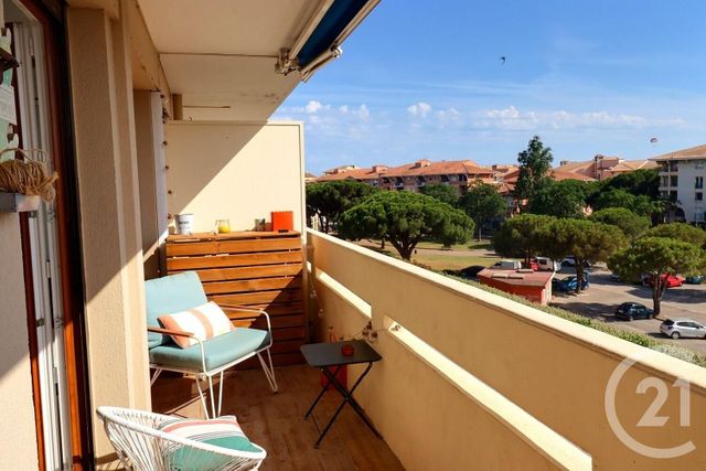 Appartement T2 à vendre - 2 pièces - 49 m2 - Frejus - 83 - PROVENCE-ALPES-COTE-D-AZUR