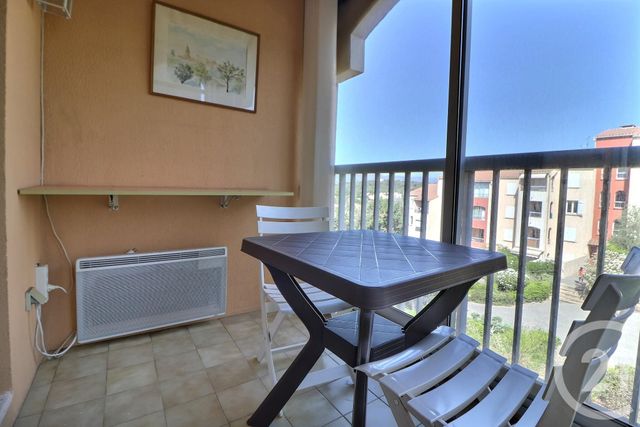 Appartement T2 à vendre - 2 pièces - 28,51 m2 - Frejus - 83 - PROVENCE-ALPES-COTE-D-AZUR