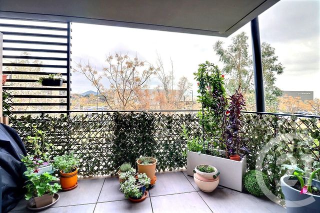 Appartement T3 à vendre - 3 pièces - 57,14 m2 - Frejus - 83 - PROVENCE-ALPES-COTE-D-AZUR